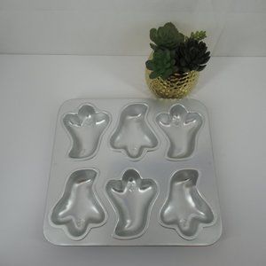 WILTON Retired 1991 Mini Ghost Cake Pan -makes 6